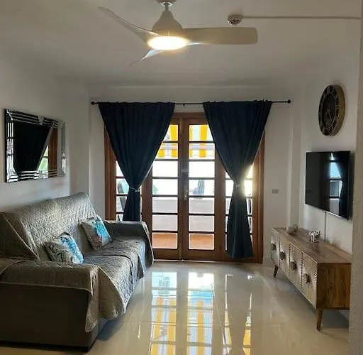 Modern,strandnaehe, Club Olympus, Garten Tenerife Apartament *