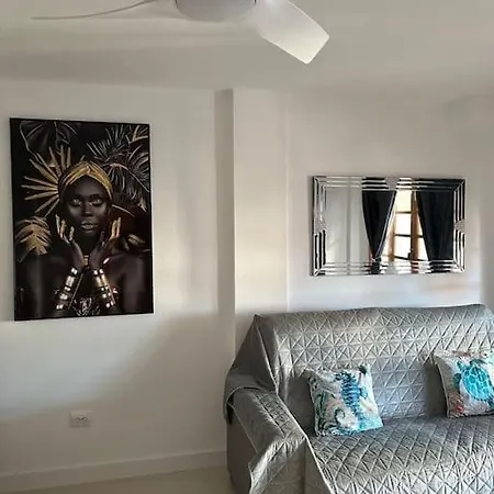 Modern,strandnaehe, Club Olympus, Garten Tenerife Apartment *